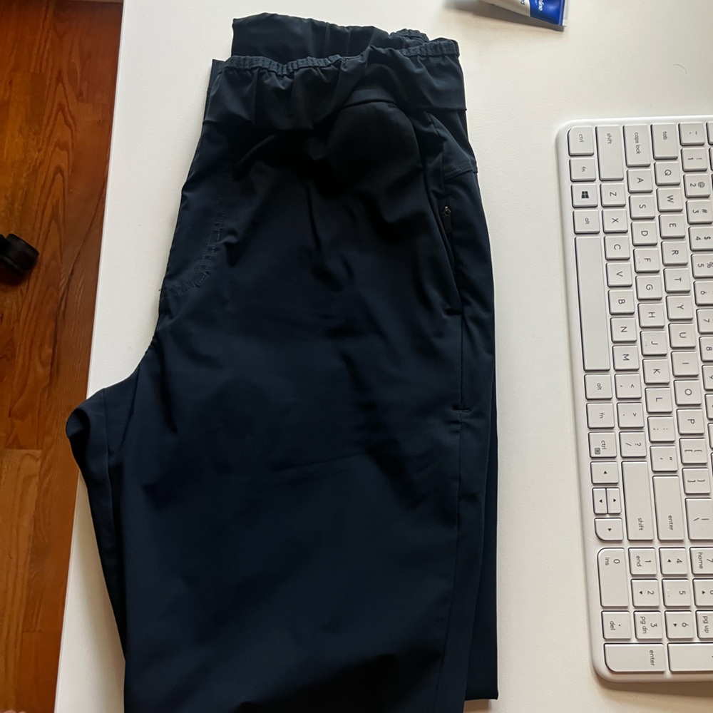 Vuori Navy Activewear Pants